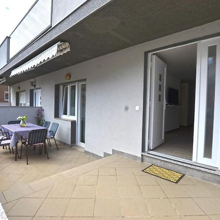 Katy Apartment Ρόβινι Εξωτερικό φωτογραφία
