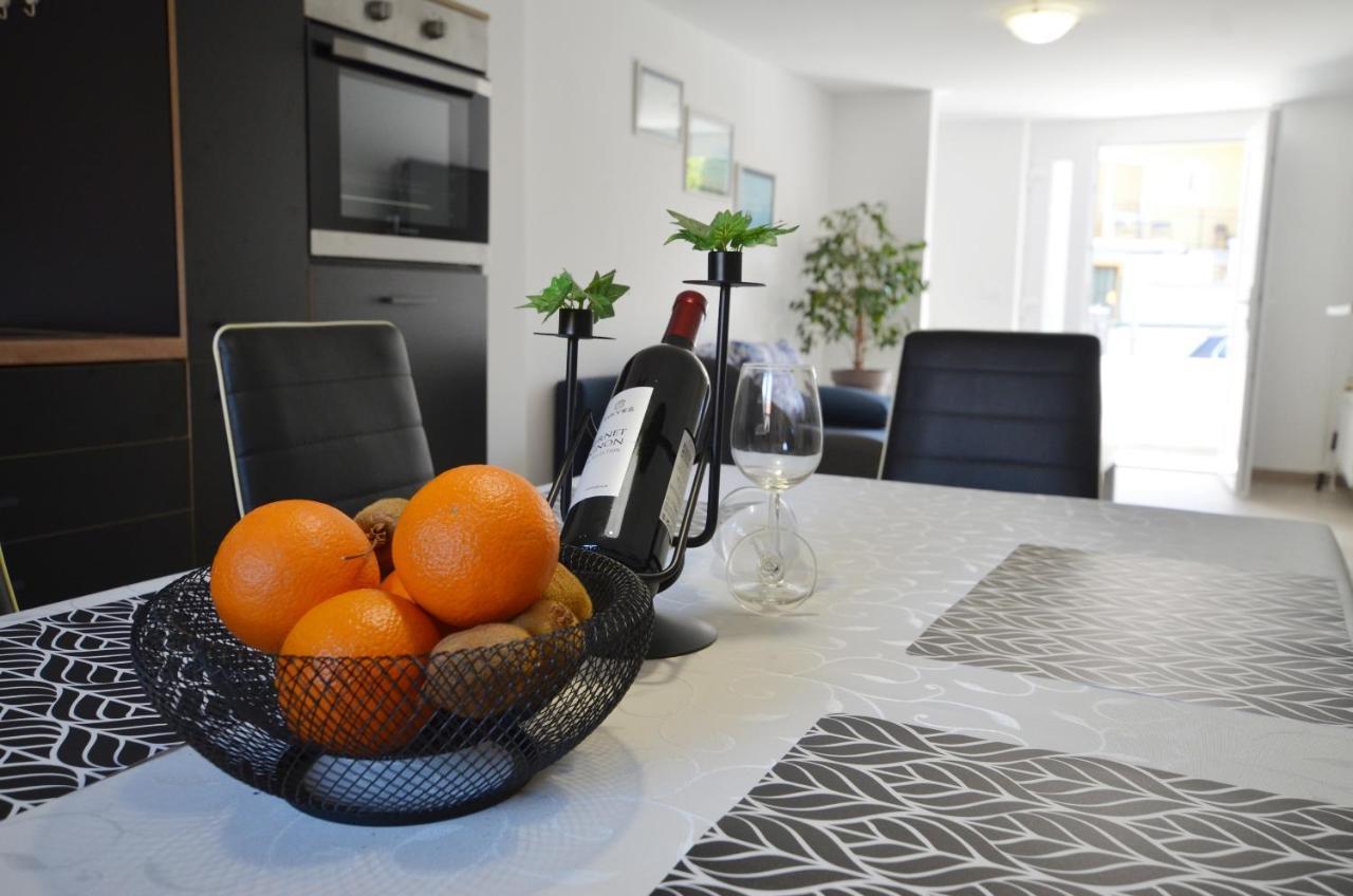 Katy Apartment Ρόβινι Εξωτερικό φωτογραφία