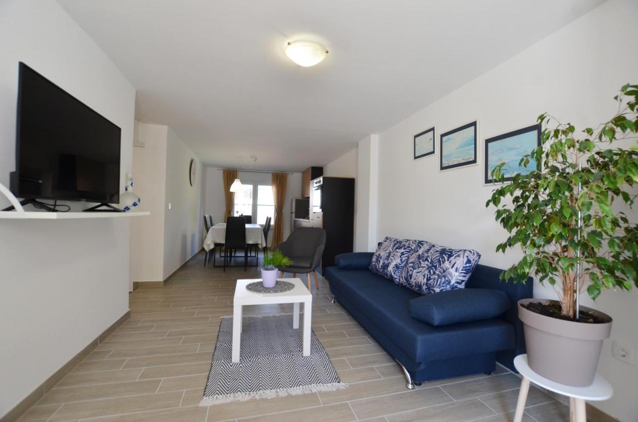 Katy Apartment Ρόβινι Εξωτερικό φωτογραφία