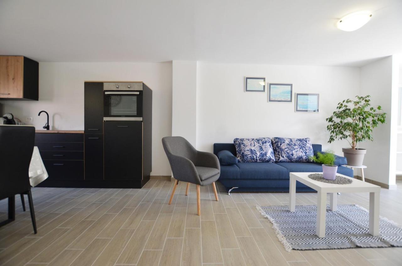 Katy Apartment Ρόβινι Εξωτερικό φωτογραφία