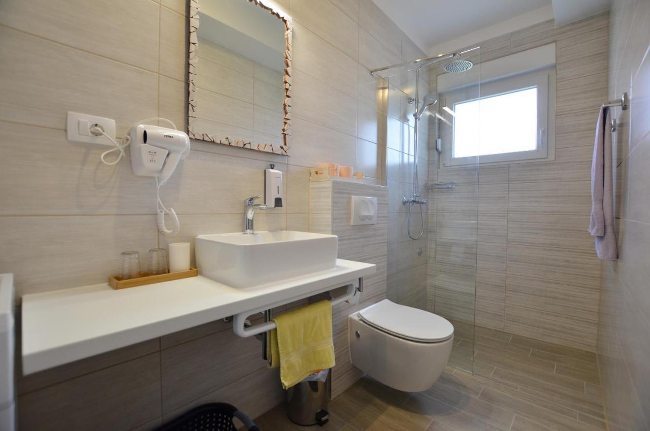 Katy Apartment Ρόβινι Εξωτερικό φωτογραφία